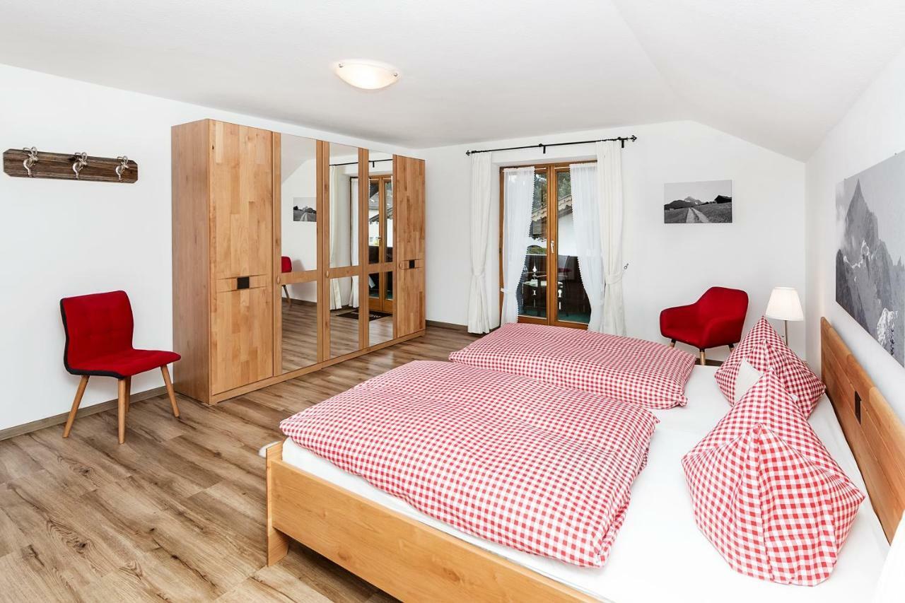 Ferienhaus Alpspitzecho Гармиш-Партенкирхен Екстериор снимка