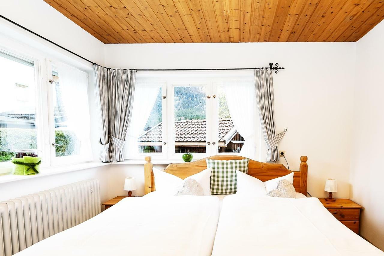 Ferienhaus Alpspitzecho Гармиш-Партенкирхен Екстериор снимка